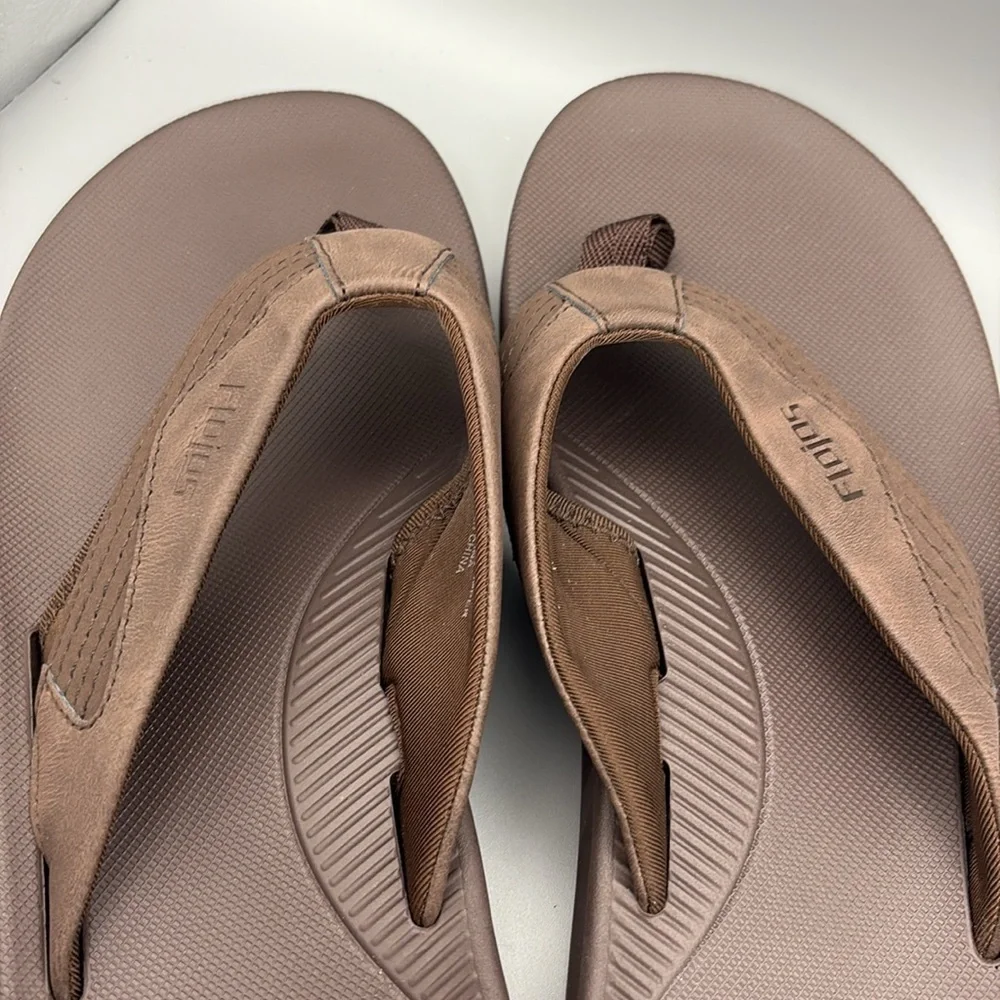 Flojos Brown Men’s Flip Flops size 12 new without tags
